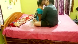 Real Homemade - Indian Desi Sex with Supriya Bhabhi on Saree