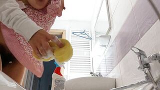 Hot sexy wife with hairy pussy and big ass ????Hot mom doing housework with hairy pussy and big ass