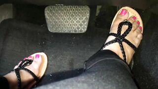 feet driving