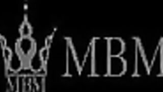 M772G03 - A young wife who came to me with a reward just by answering the interview Mr./Ms. asked me an erotic question in a disruptive way! - An amateur who is dazzled by the reward and takes a gonzo, and a bristly married woman who is too defenseless!