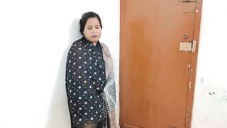 Desi hot aunty and sun sex new models aunty sex