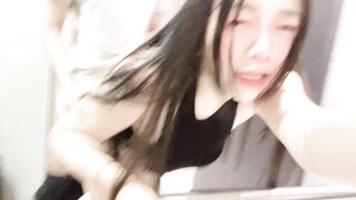 台灣外流火車上的廁所野戰！swag daisybaby Taiwan real chat up sex in train public toilet