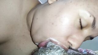 360 degrees sucking cock rotating mouth tongue and head until he releases all creampie????????????????????????????