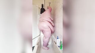 The fat SSBBW shower Goddess