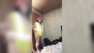 This Horny Construction Worker Picks up Trash N Lets U Bend That Ass