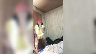 This Horny Construction Worker Picks up Trash N Lets U Bend That Ass