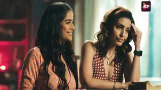 Honeymoon Suite Room No. 911 S01E03 2023 Hindi Altbalaji-Movies