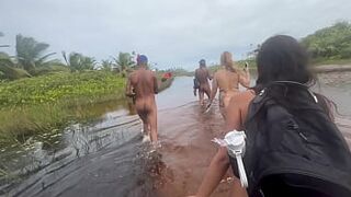 I went to have some sex with my friends in the Bahia swamp