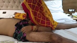 Indian Village Wife fuck in Yellow Saree. Clear hindi voice