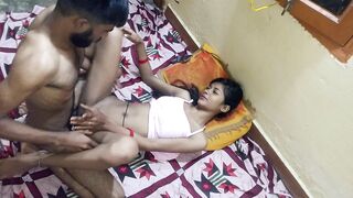 Hot Indian Village desi sexy bhabhi nude fucking