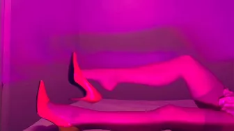 Self pleasure in stockings and high heels with big ass and dildo penetration to the beat