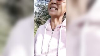 Miiana - DEFI : je me fais baiser par un inconnu dans le parc