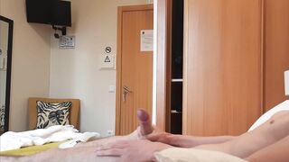 DICK FLASH. I pull out my dick in front of a hotel maid and she agreed to jerk me off.