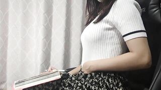 A busty girl who can't control her sexual desire while studying and stimulates her sensitive spot under her skirt