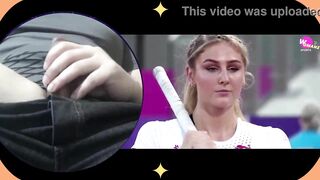 REACT: Molly Caudery - Pole Vault