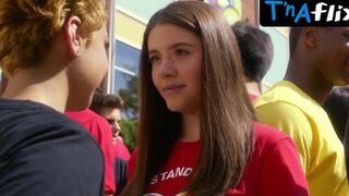 Dalia Yegavian Lesbian Scene in Degrassi: Next Class (Ana Golja)