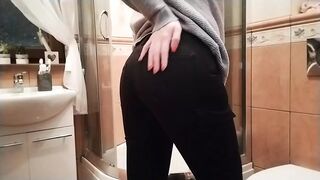 masturbation before shower orgasm with dildo