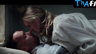 Robin Wright Sexy Scene in Forrest Gump