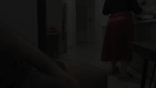 Jerking off while watching my Huge ass Stepmom