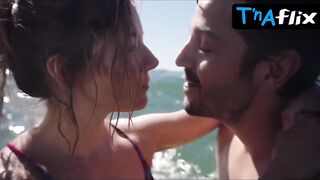 Sienna Miller Breasts, Bikini Scene in Wander Darkly