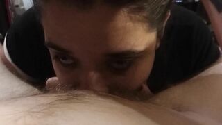 Pissing blowjob sucking Daddys dick Pov