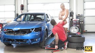 RIM4K. Slovakian MILF with short hair relaxes mechanic by asslicking