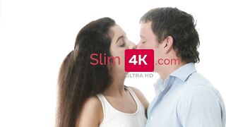 Slim4K - Dude doesn't mind sharing his GF