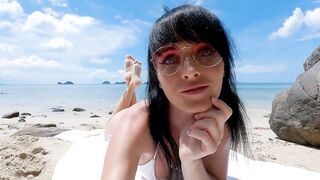 SQUIRTING and FACIAL on PUBLIC BEACH - I fucked a random guy to get DOUBLE CUM - Little Nicole