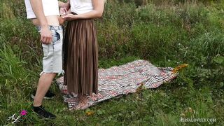 Naughty Outdoor Picnic Ends For Amateur Couple With Blowjob And Sex