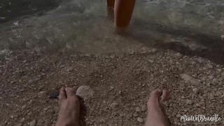 BEACH SEX - Wet Pussy Takes Control & Makes Him Cum Early While People Watch From The Distance