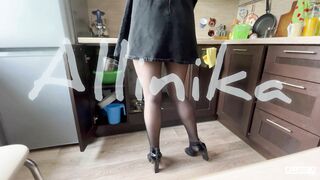 Fucked a neighbor in the kitchen. Cum on pantyhose!