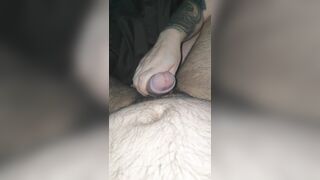 Step sister make step dad cum in 20 seconds doing a great handjob