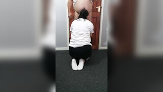 Step mom blowjob on her knees sucking step son dick without hands