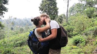 Hot couple kissing passionately while hiking in Southeast Asia! (How to kiss passionately)