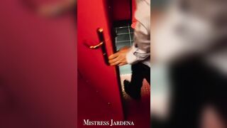 Mistress Fucking Nasty arab bitch In Dubai hotel -full clip on my Onlyfans-(link in bio)