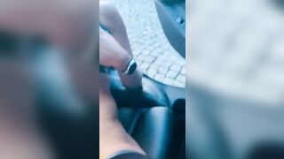 Spuirt in car with door open with a Stranger