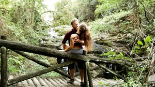 Hot couple kissing passionately on a Tropical Island! (How to kiss passionately)