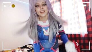 Dva Cosplay Review