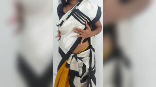 Hot Indian Srilankan Teacher on Cam - online Sexy Dance & Masturbate ස්කූල් ටීචර් ලීක් කරගෙන