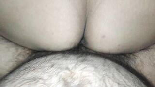 wife sitting on paraplegic's dick - esposa sentando no pau do paraplegico - pussy cream