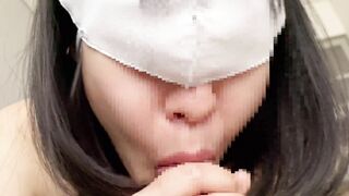 【個人撮影】フェラで口いっぱいに口内射精されました He ejaculated all over my mouth with a blowjob .