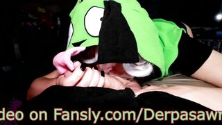 Making Waffles with Gir (Invader Zim Cosplay, Blowjob, and Cumshot)