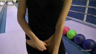 Preview | Anal auf Abruf | Sperma Bowling | Schnuggie91