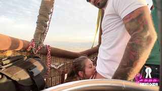 Sammmnextdoor Date Night #05 - Passionate sunrise sex (she swallows) over pyramids in an air balloon