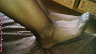 Unbekannte Nylonmassage ** Foot FUN **