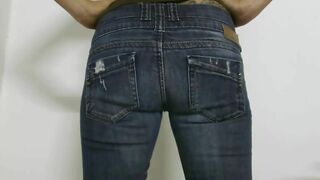 Piss Wetting Jeans