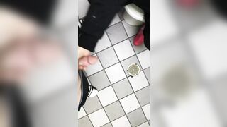 Girl Working Alone At Gas Station Jerks Me Off In Public Bathroom ???? ✊???????? (Real iPhone Video)