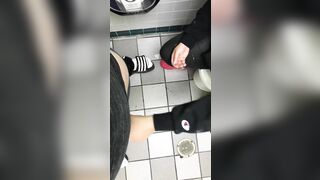 Girl Working Alone At Gas Station Jerks Me Off In Public Bathroom ???? ✊???????? (Real iPhone Video)