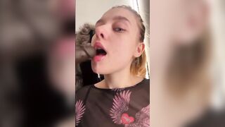 Extreme Blowjob in the Changing room