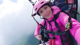 SQUIRTING while PARAGLIDING in 2200 m above the sea ( 7000 feet )